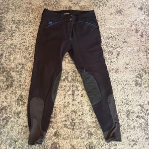 26R SmartPak Low Rise Knee Patch Piper Breeches.